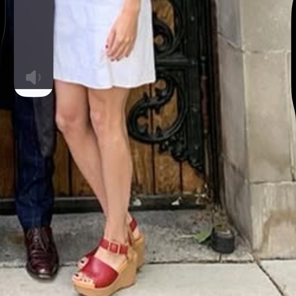 Kork-Ease sandals red leather. So comfortable! So much life left - Picture 8 of 8